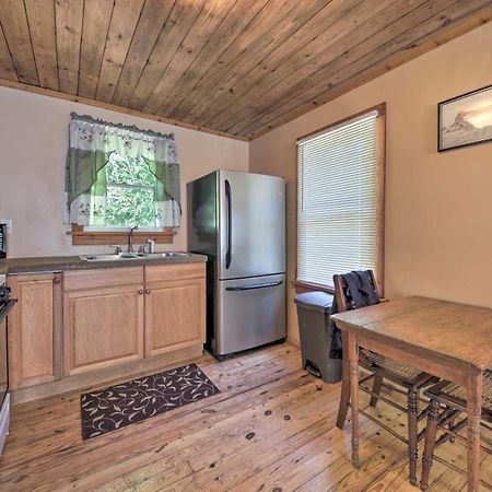 Pet-Friendly Cottage With Fire Pit - 3 Mi To Siu! Carbondale Kültér fotó